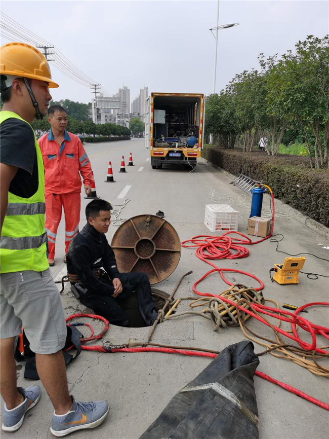 谷城翻衬法管道修复技术主要工序