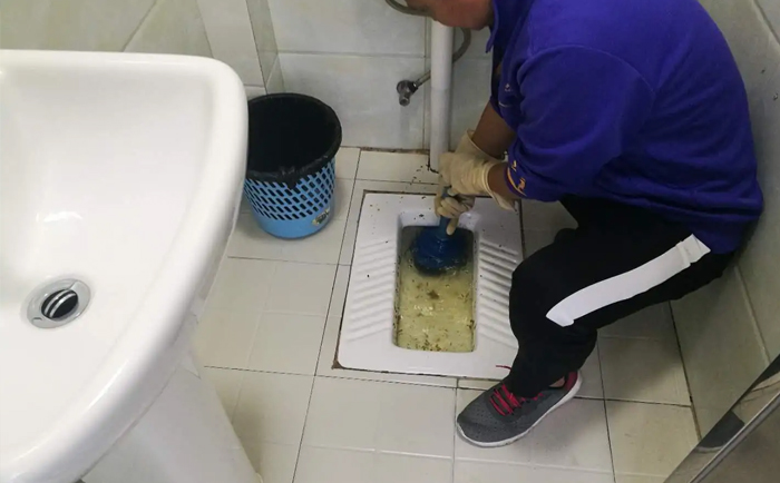 谷城疏通蹲坑