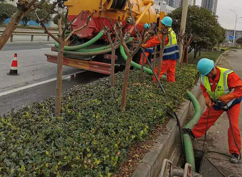 谷城市政管道清淤